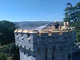 acastle 184290.jpg